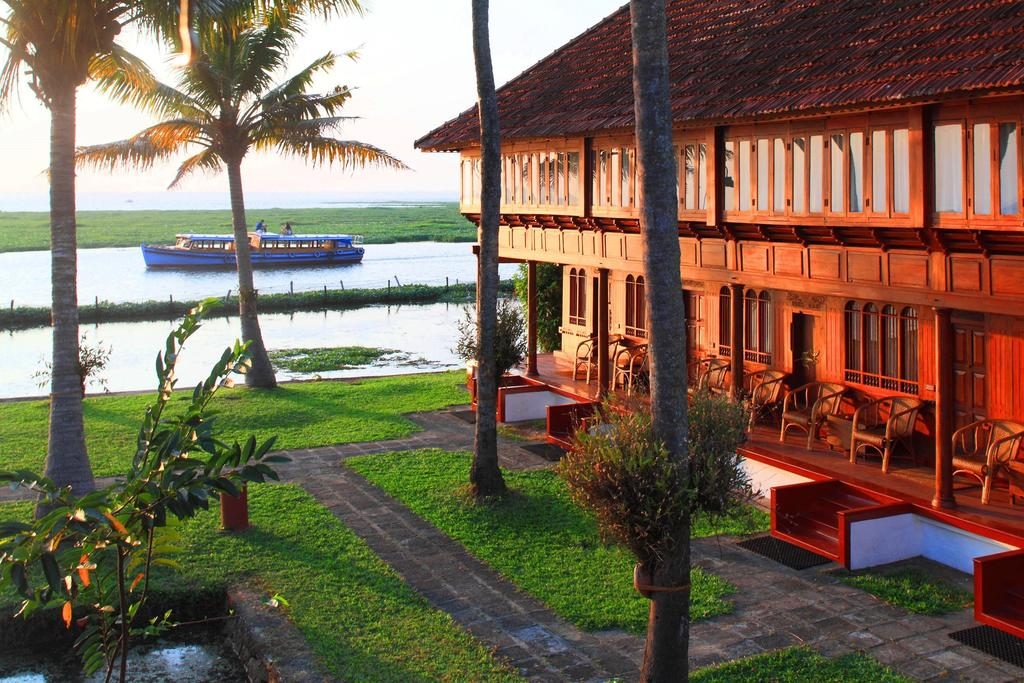 The Coconut Lagoon Luxury Hotel In India